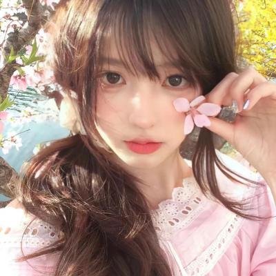 左撇子女孩